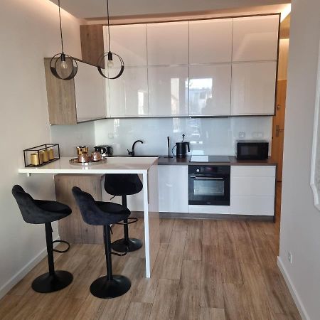 Apartament Skarbowa Leszno  Buitenkant foto